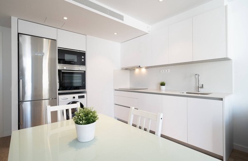 L'Escala Apartment | Apartment in L’Escala near Sandy Beaches