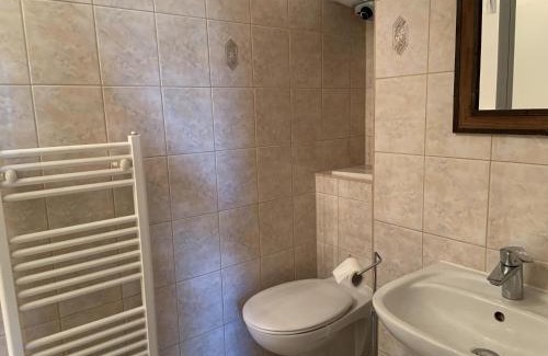 Weiag Apartment | Apartment in Luckaitztal-Gossda with parking space