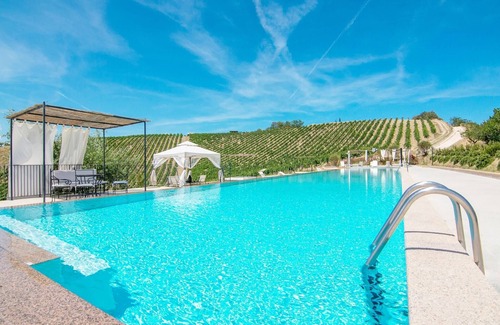 San Savino Apartment | Apartment in Marche near Grottammare Beach