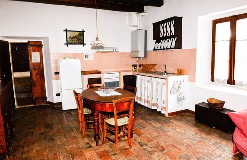 Modigliana House | Apartment in Modigliana with swimming pool