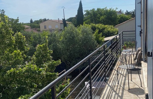 Montfrin Apartment | Apartment in Montfrin