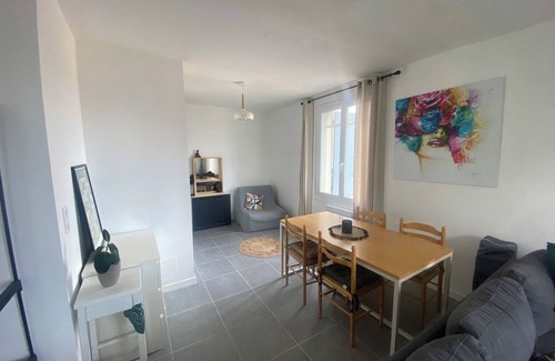Montfrin Apartment | Apartment in Montfrin