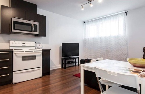 Lafleche House | Apartment in Montreal for rent