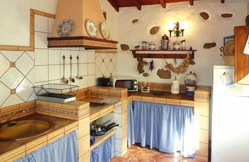 Barranco del Pinar House | Apartment in Moya with communal pool