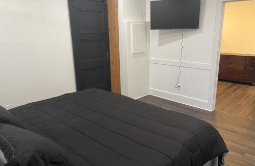 Newark Apartment | Apartment in Newark