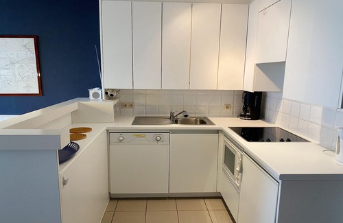 Nieuwpoort-aan-Zee Apartment | Apartment in Nieuwpoort near Sandy Beaches