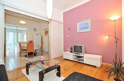 Poljana Apartment | Apartment in Poljana with Seaview, Terrace, Air condition, WIFI (3617-1)