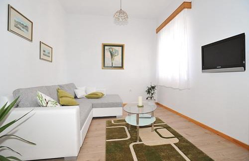 Poljana Apartment | Apartment in Poljana with sea view, terrace, air conditioning, WiFi 3617-3