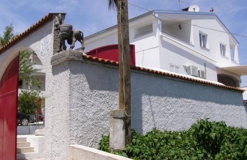Preko Apartment | Apartment in Preko with Terrace, Air condition, WIFI, Washing machine (4568-5)