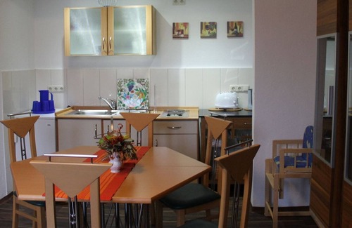 Carinerland Apartment | Apartment in Ravensberg with BBQ, Terrace, Fenced