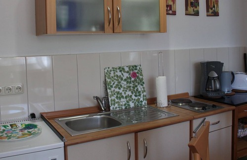 Carinerland Apartment | Apartment in Ravensberg with BBQ, Terrace, Fenced