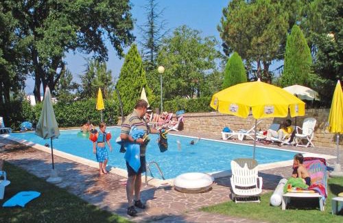 Montelparo Apartment | Apartment in Residence La Ginestra in Montelparo