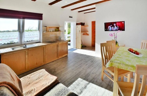 Postomino Apartment | Apartment in Rusinowo near Seaside Beach
