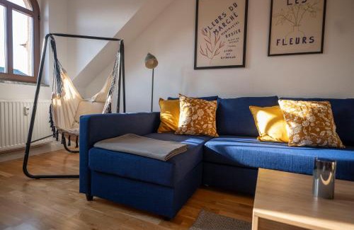 Schloßchemnitz Apartment | Apartment in Schloßchemnitz l Aufzug l W-Lan l Badewanne