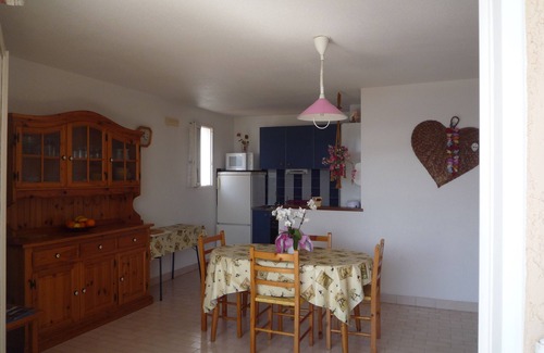 Agay Apartment | Apartment in secure residence with swimming pool facing the sea