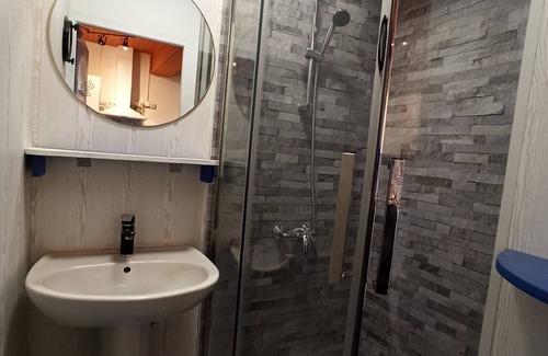 Calmont Other | Apartment in semi-detached farmhouse with separate entrance