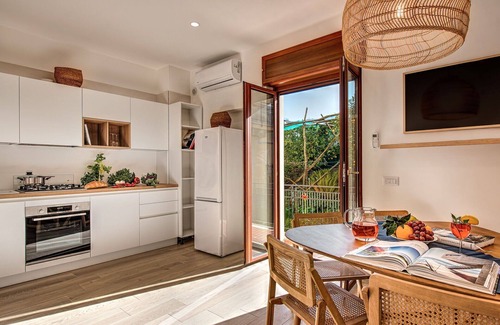 Sorrento Apartment | Apartment in Sorrento with 2 bedrooms sleeps 6