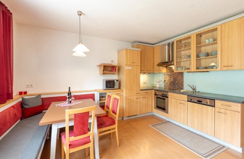 Strengen Apartment | Apartment in Strengen near Ski Slopes