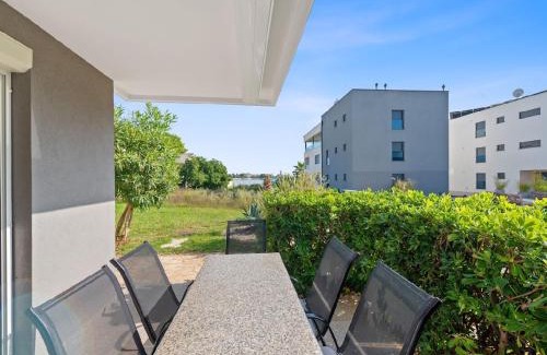 Sukosan Apartment | Apartment in Sukošan with Seaview, Terrace, Air condition, WIFI (3495-2)