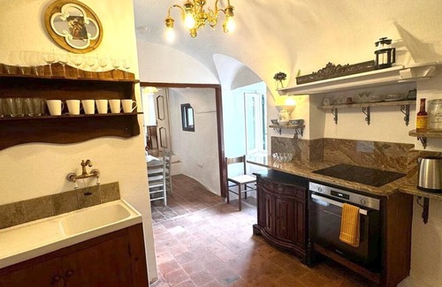 Isolabona Apartment | Apartment in the 14th century castle walls Vaulted ceilings Romantic Sleeps 3