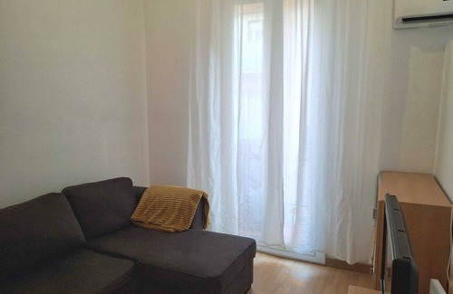El Poble-sec Apartment | Apartment in the center of Poblesec, a bohemian neighborhood, next to Plaza Espa