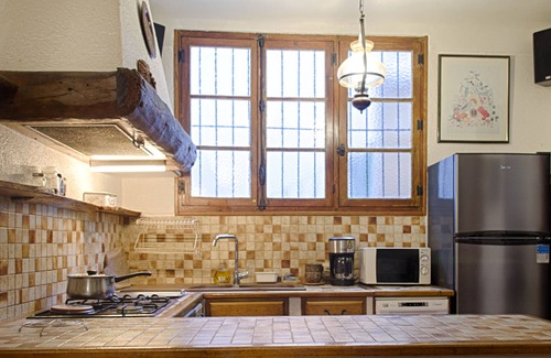 Puget-Theniers Apartment | Apartment in the heart of the village