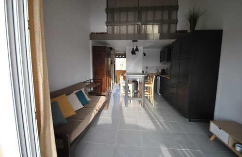 Saint-Cyprien Plage Apartment | Apartment in the heart of the Marina overlooking the little port