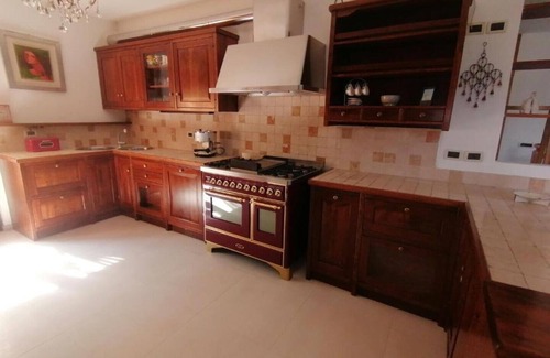 Gignod Apartment | Apartment in the heart of the Alps along the Via Francigena with garden
