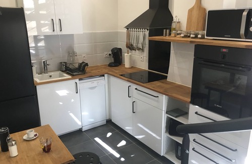 Nimes City Centre Apartment | Apartment in the heart of old Nîmes (parking included)