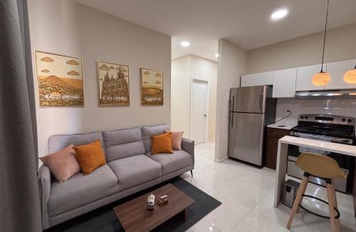 Santa Ana Apartment | Apartment in the heart of SA