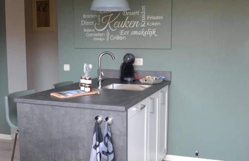 Oostkapelle Apartment | Apartment in the middle of the center of Oostkapelle an apartment with charm