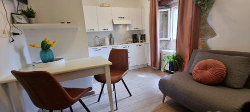 Grabri House | Apartment in the smallest town in the world HUM