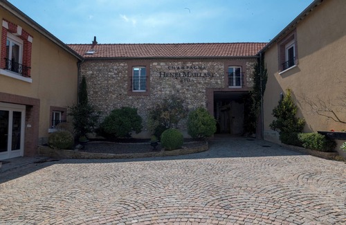 Chamery Apartment | Apartment in the vineyards