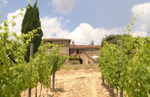Trequanda Apartment | Apartment in Trequanda with 2 bedrooms sleeps 4