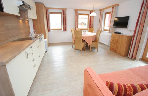 Uderns Apartment | Apartment in Uderns near Ski Lift Hochzillertal