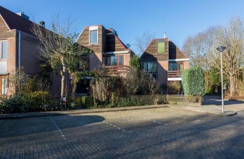 Zanddijk Apartment | Apartment in Veere near Lake Veerse Marina, cleaning included