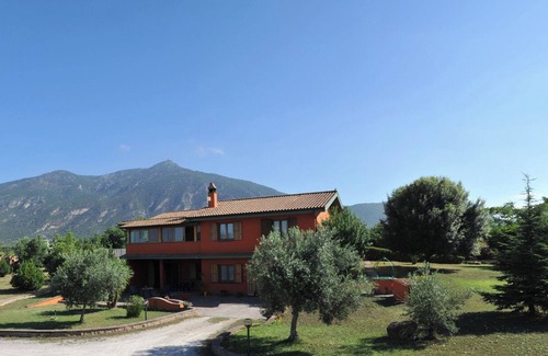 Iglesias House | Apartment in villa 15 km from the sea, sleeps 3 with large private garden