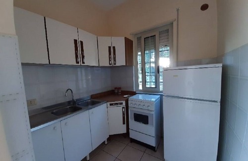 San Giorgio Apartment | Apartment in villa Bianca with 1 bedroom very close to the sea.