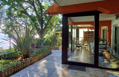 Roiano-Gretta-Barcola-Cologna-Scorcola Apartment | Apartment in villa facing the sea