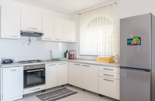 Cesarica Apartment | Apartment in villa Mate no1