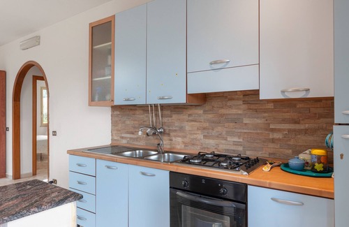 Cannizzaro-favara Villa | Apartment "In Villa Marlory" with Sea View, 2 Private Terraces & Wi-Fi