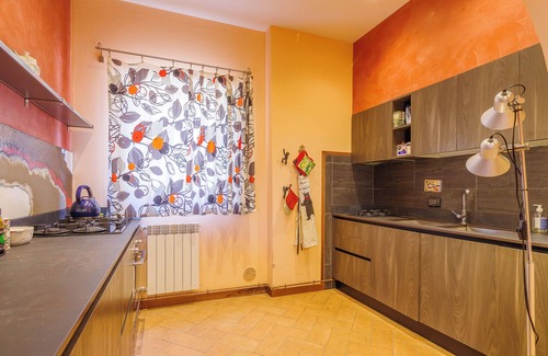 Guzman Villa | Apartment in villa with swimming pool, in the heart of Umbria