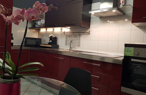 Zona XXXIII Acilia Sud Apartment | Apartment in Villino 3 minutes from the Metro