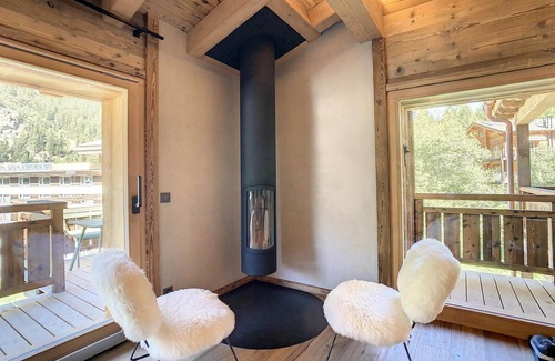 Zinal Apartment | Apartment in Zermatt with Mountain Views
