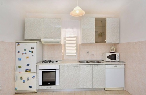 Zuljana Apartment | Apartment in Žuljana with Seaview, Terrace, WIFI, Dishwasher (3558-2)