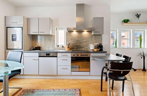 Pradl Apartment | Apartment Innsbruck near Bergisel Ski Jump