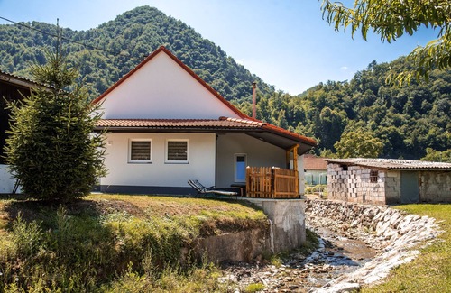 Cerklje ob Krki House | Apartment Irena