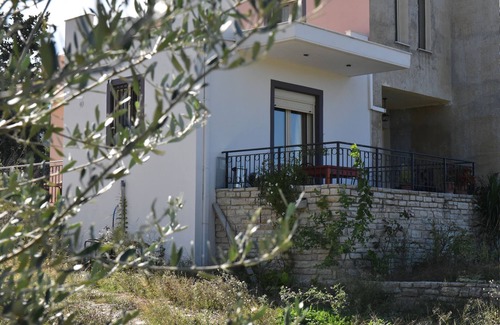 Maza Apartment | "apartment irini" , between Rethymno and Chania,