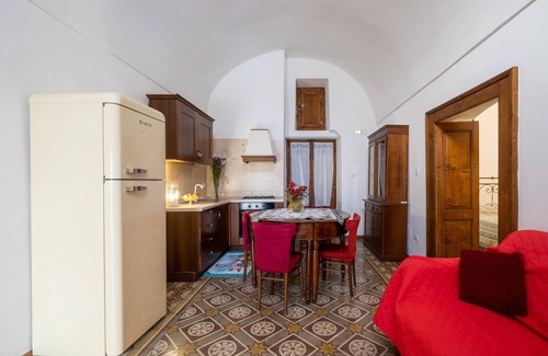 Centro Storico Apartment | Apartment 'Arakne' with Air Conditioning