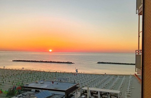 Lido di Savio Apartment | Apartment 'Appartamento Sul Mare Lido Di Savio' with Sea View and Balcony